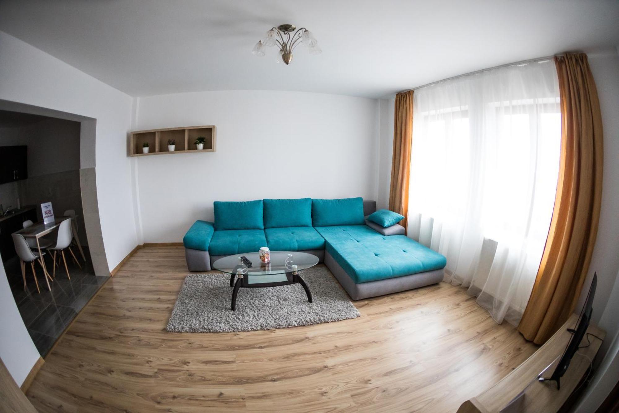 Travel Homzzz Apartments Târgu-Mureş エクステリア 写真